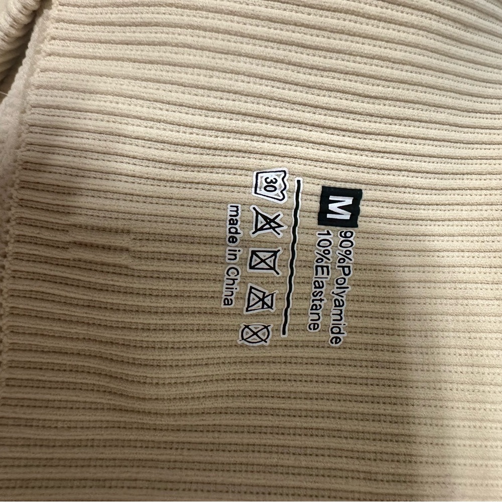 Doletics 3D Leggings - Picture 7 of 11